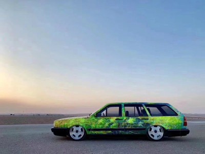 Touring version Volkswagen Santana lowered colorful