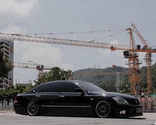 Black seduction Toyota crown lowered Charm is low