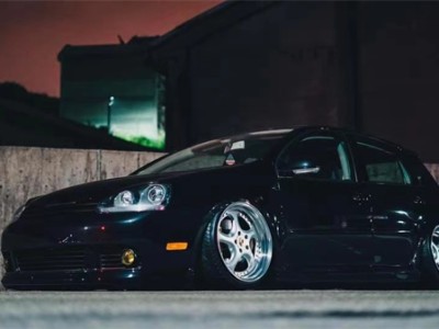 Leading the Lowered Trend, Showcasing Personal Style – The Lowered Styling of Volkswagen Golf 5