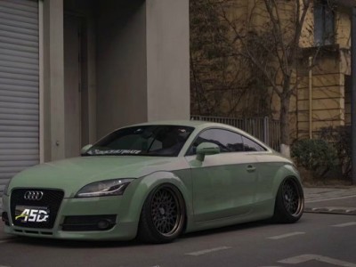 The Lowered Audi TT: A Remarkable Transformation