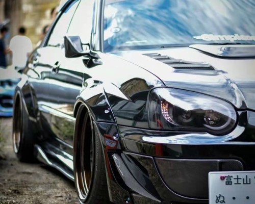 The “Black Panther” Subaru: A Striking Lowered Transformation