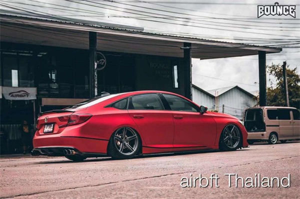 Personalized design Honda Accord lowered is popular